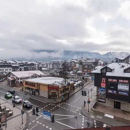 Modern & Cozy 2bd With Mountain View By Flat Mаnager Apartmán